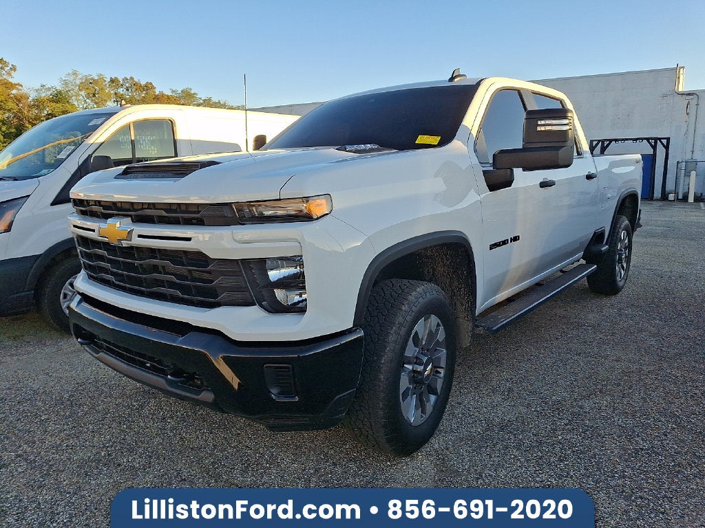 2024 Chevrolet Silverado 2500HD Custom