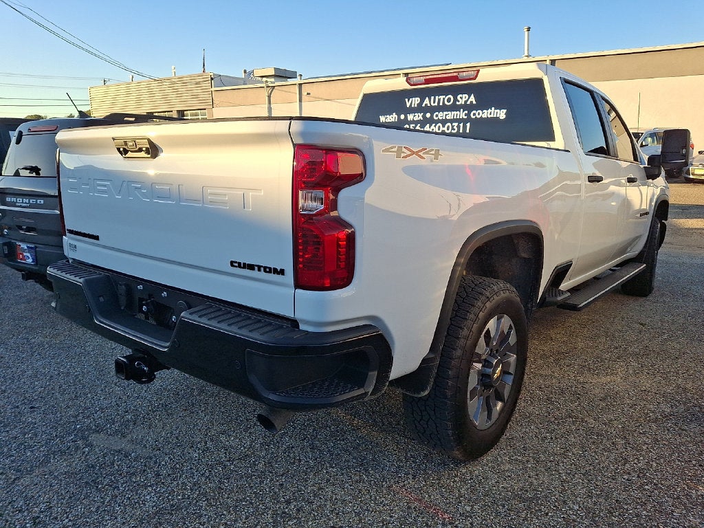 2024 Chevrolet Silverado 2500HD Custom