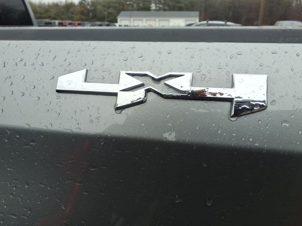 2025 GMC Sierra 1500 SLT 5.3, LEATHER, 4X4