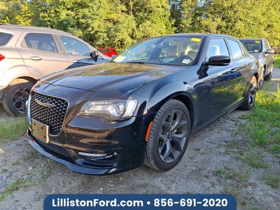 2023 Chrysler 300 Touring