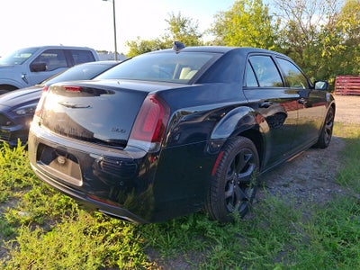 2023 Chrysler 300 Touring