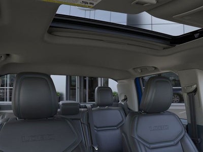 2025 Ford Maverick Lobo Standard