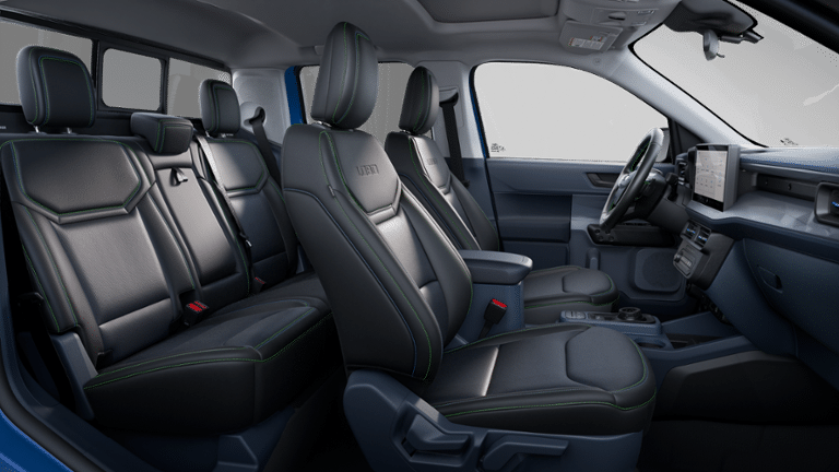 2025 Ford Maverick Lobo Standard