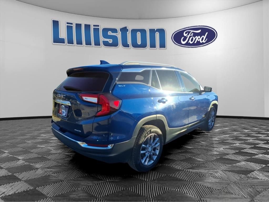 2023 GMC Terrain SLT