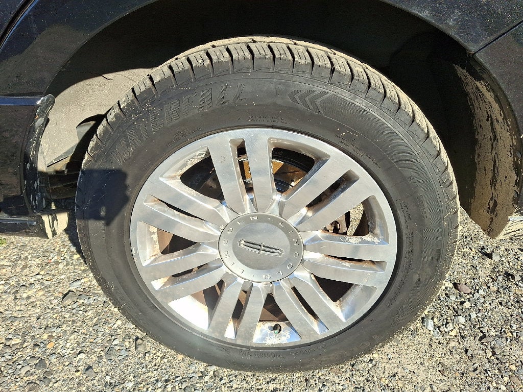 2014 Lincoln Navigator Base