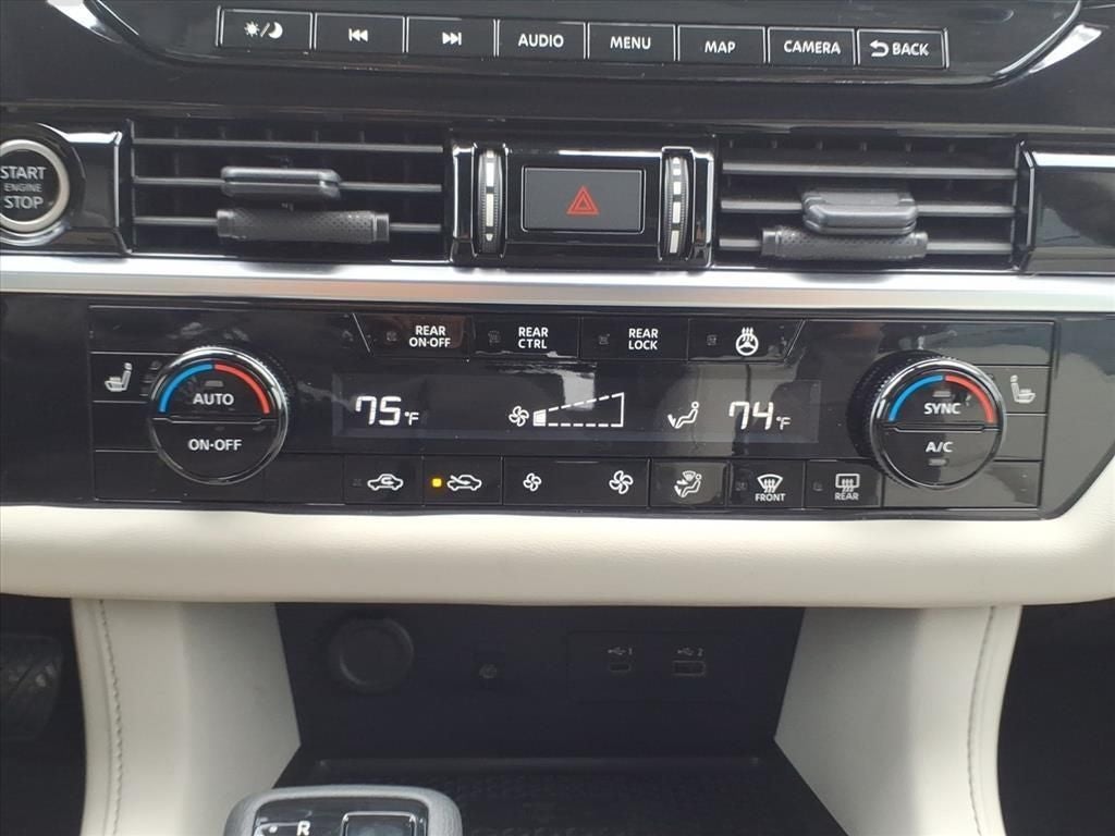 2023 Nissan Pathfinder SL