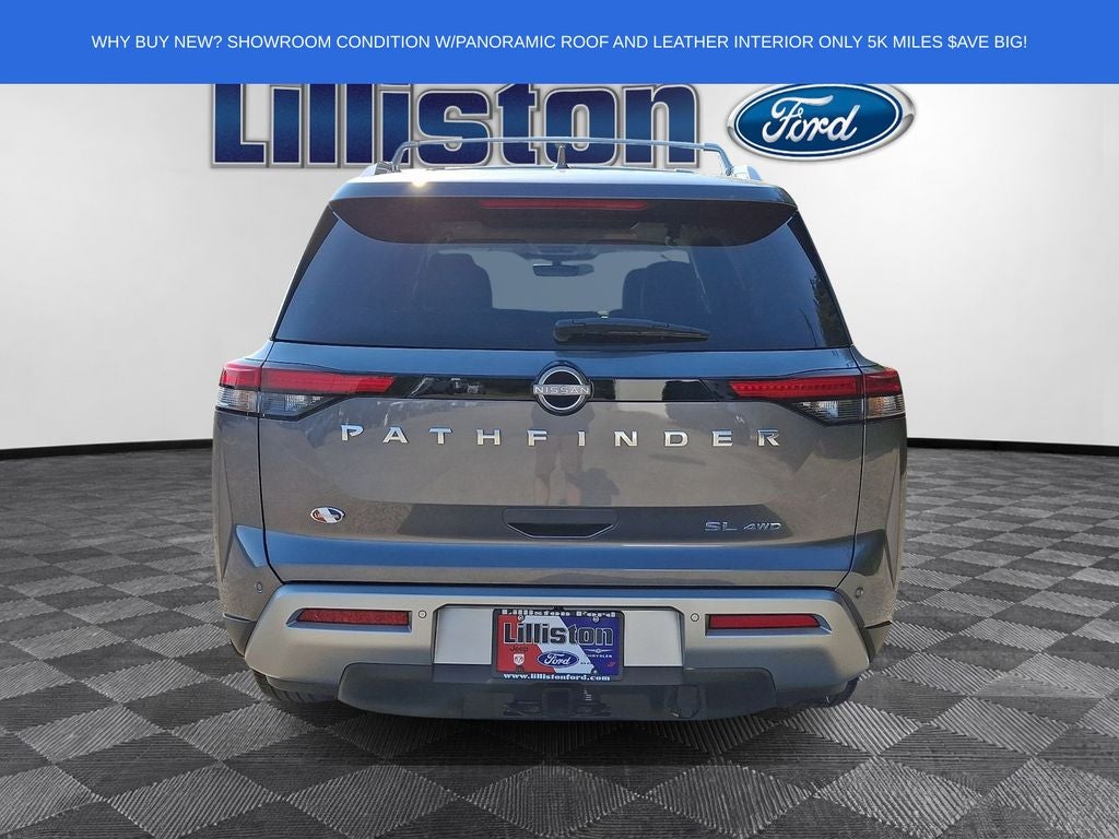 2025 Nissan Pathfinder SL