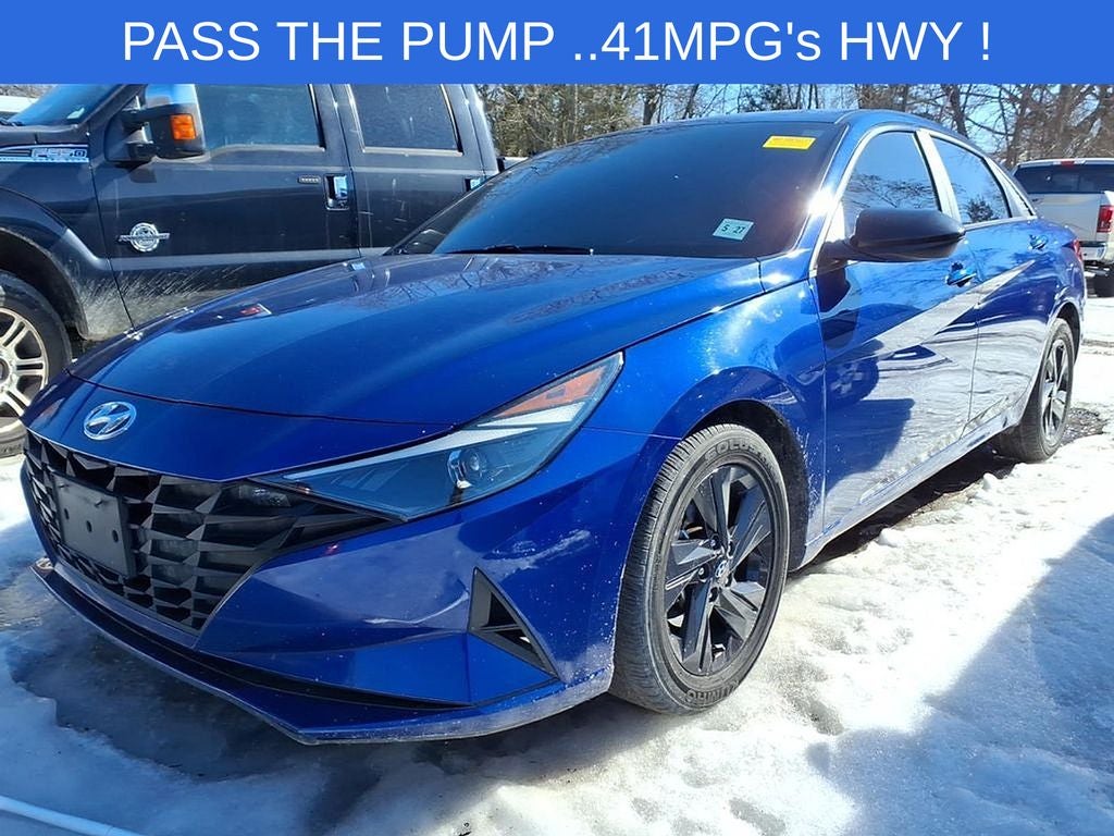 2022 Hyundai Elantra SEL