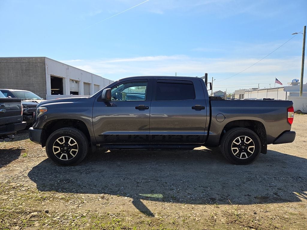 2018 Toyota Tundra SR5