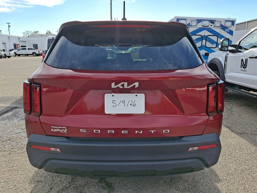 2022 Kia Sorento LX
