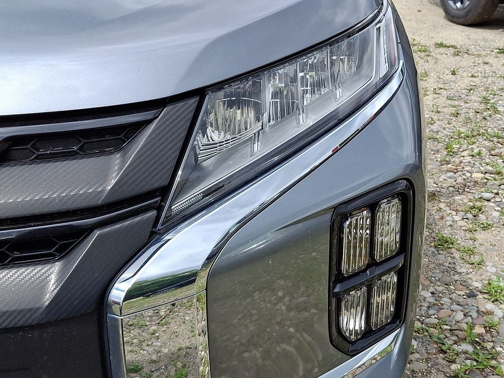 2023 Mitsubishi Outlander Sport Base
