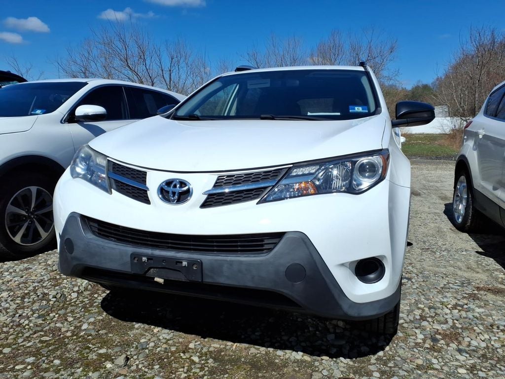 2014 Toyota RAV4 LE