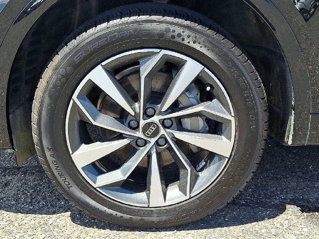 2024 Audi Q5 45 S line Premium quattro
