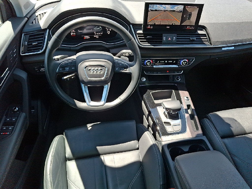 2024 Audi Q5 45 S line Premium quattro