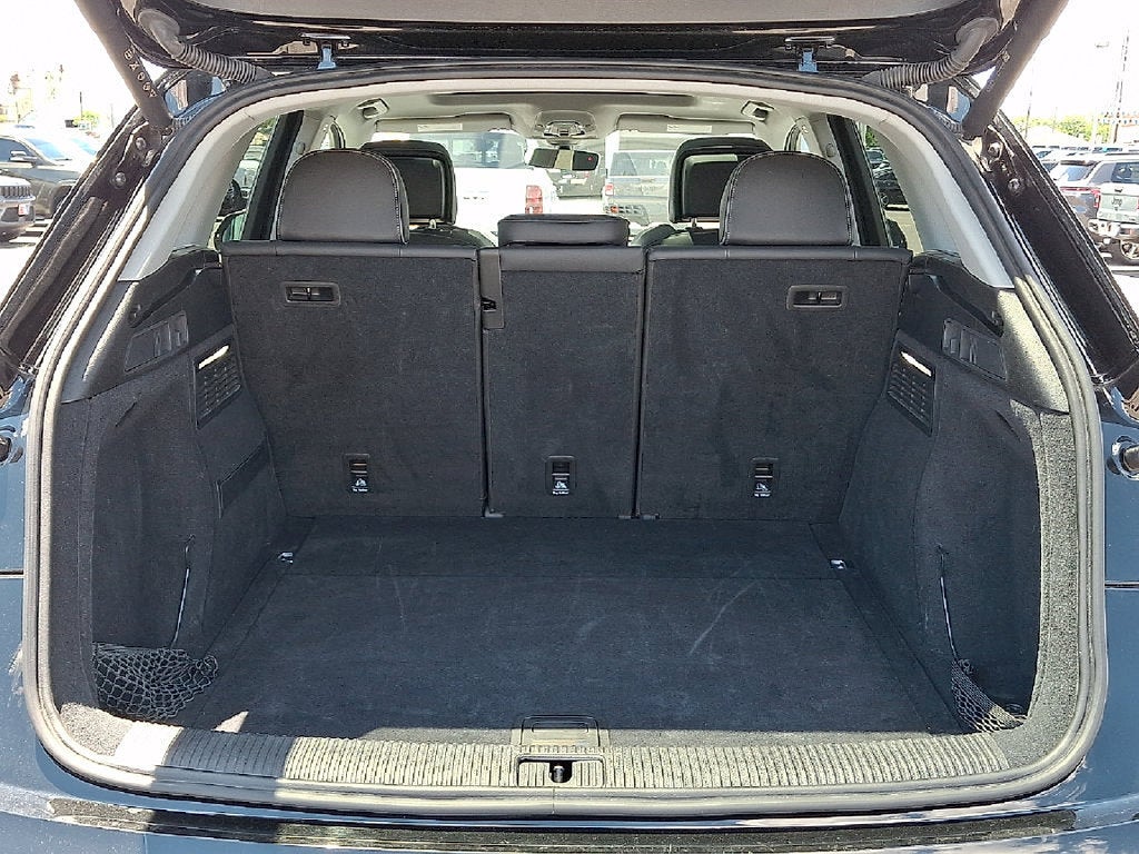 2024 Audi Q5 45 S line Premium quattro