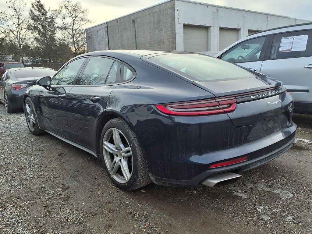 2018 Porsche Panamera 4