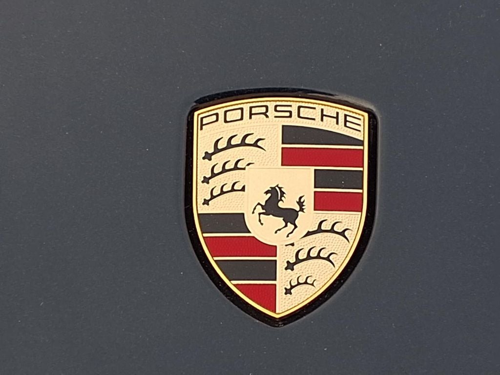 2018 Porsche Panamera 4