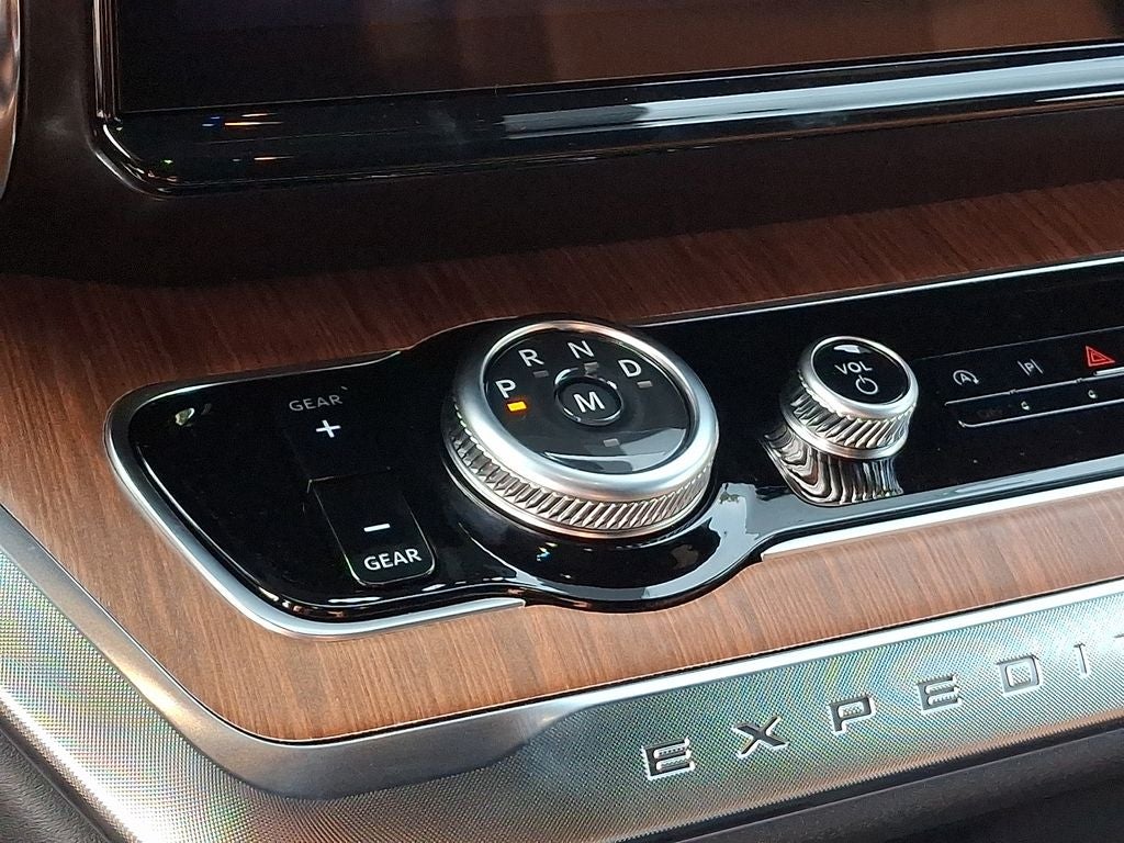 2027 Ford Expedition Max King Ranch